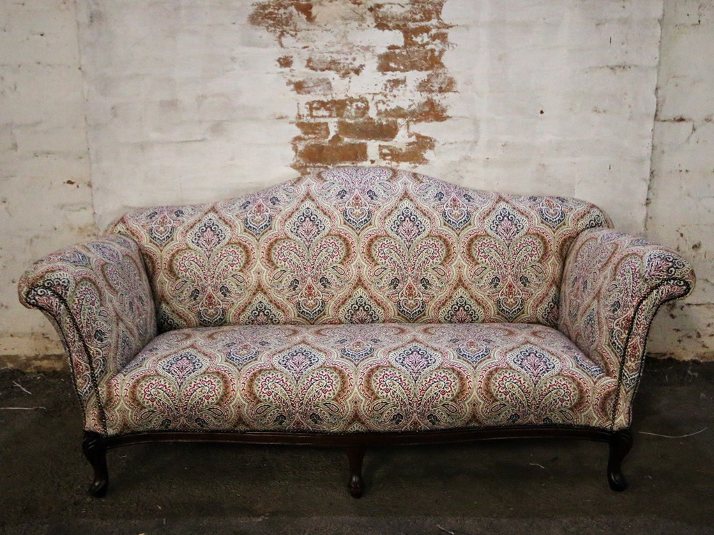Queen Anne Settee Buy Antiques In Gauteng