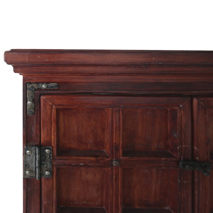 India 2 door cabinet