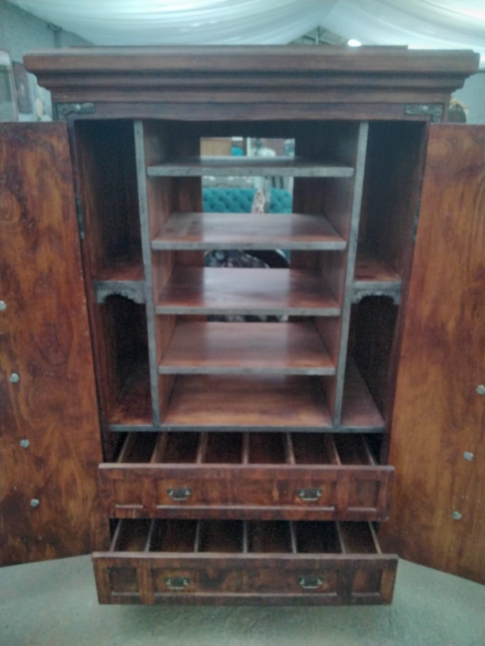 India 2 Door Cabinet - Image 5