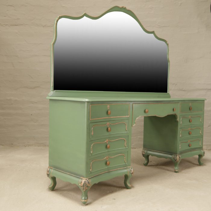 dressing table 2 correct