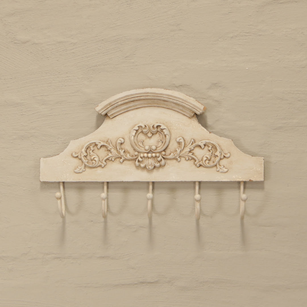 decorative wall hanger 1