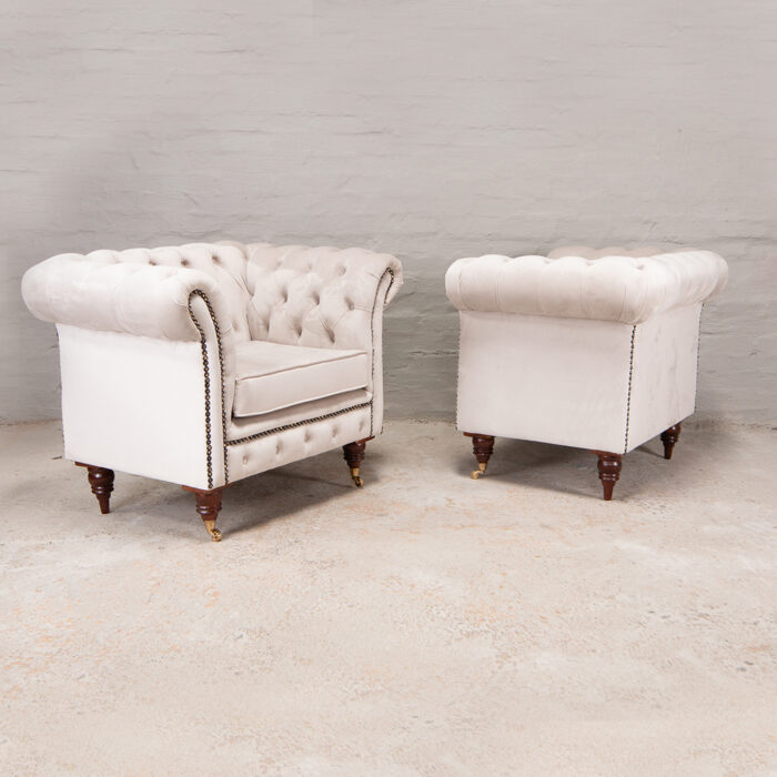Lady chesterfield in velvet