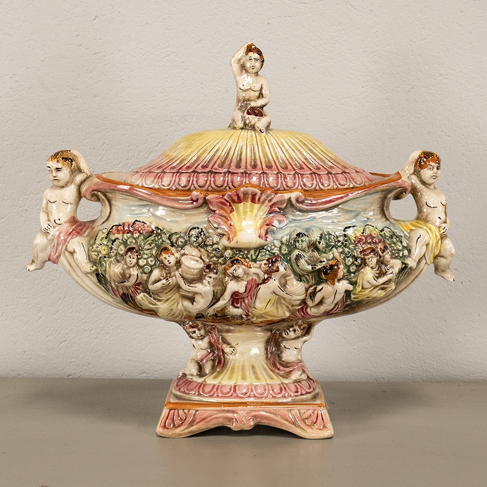 Capodiomonte Cupidos