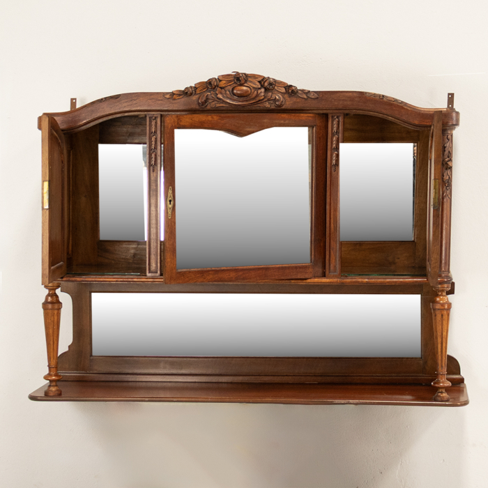 Dresser top with Hanger