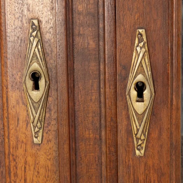 French wall Display Cabinet - Image 8