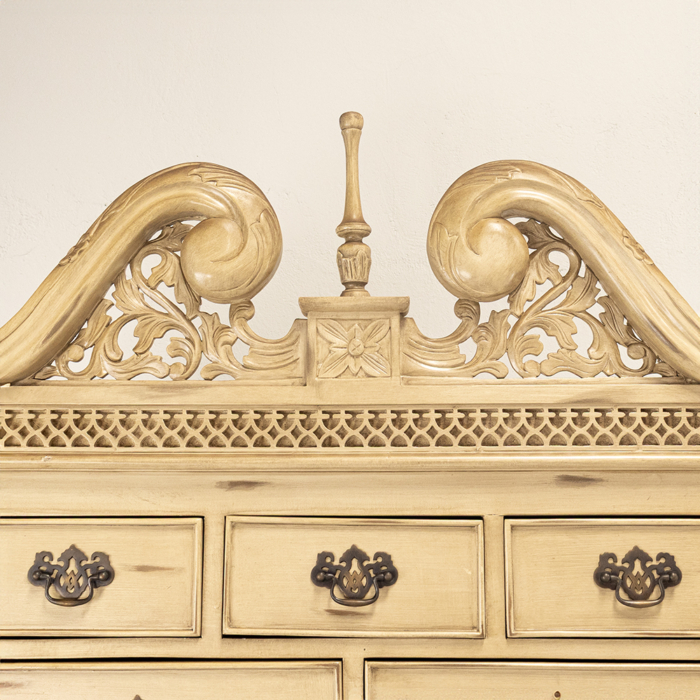 Gabled Chest on stand - Image 3
