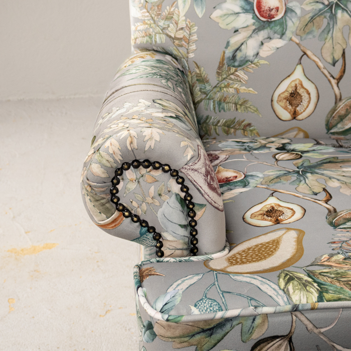 Armchair with Ottoman - Image 5