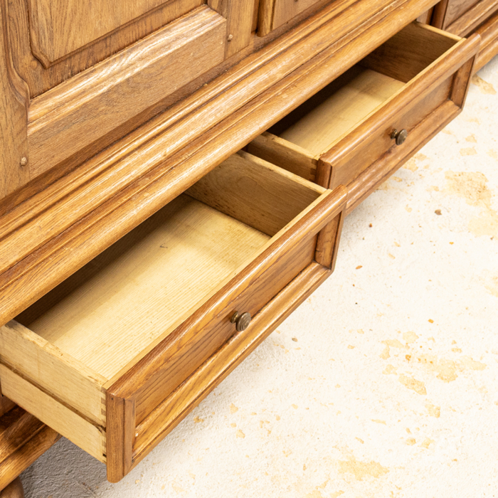 Large Oak Cabinet - Image 6