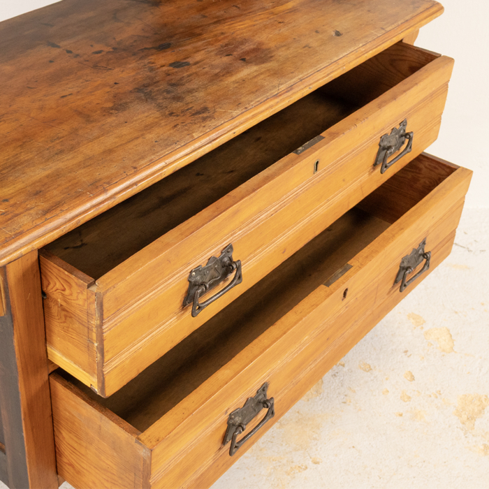 Yellowwood Dressing Table - Image 6