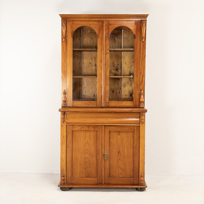 Oregan Pine Cupboard