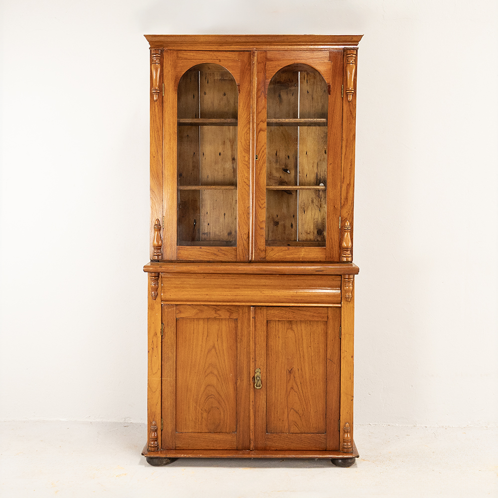 Oregan Pine Cupboard