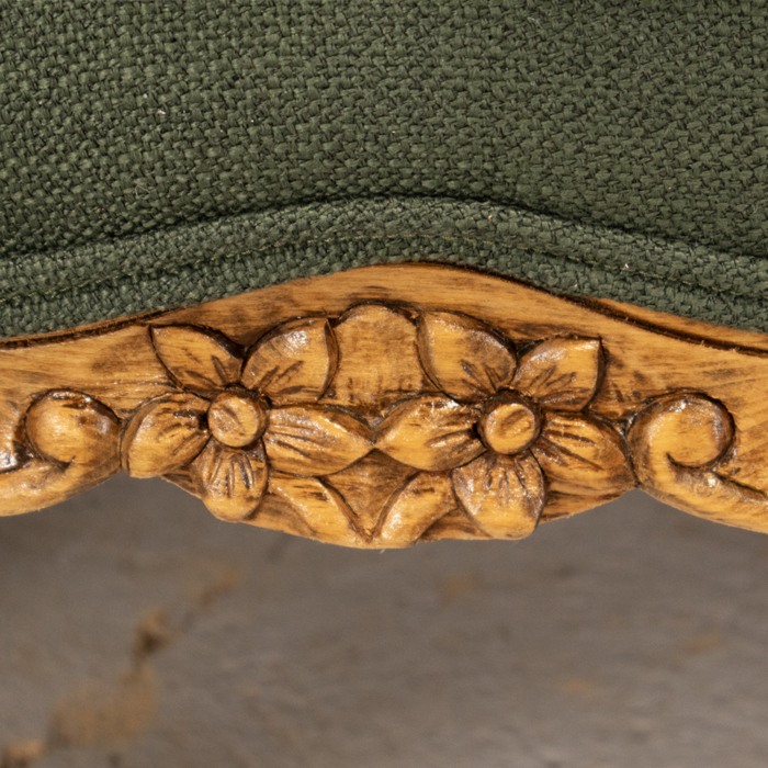 Victorian Style Sofa - Image 9