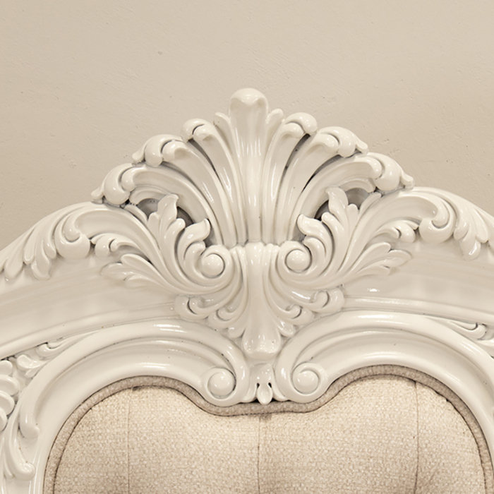 Tufted Bedstead - Image 4