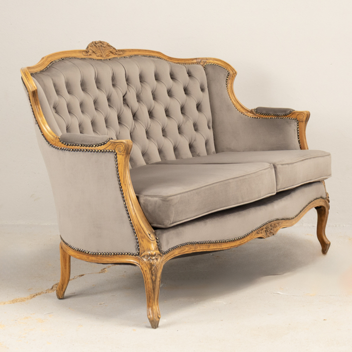 Victorian Sofa - Image 2
