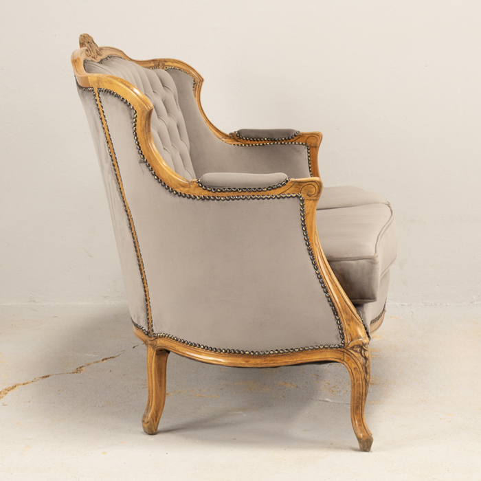 Victorian Sofa - Image 3
