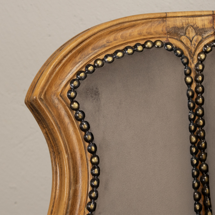 Victorian Sofa - Image 7