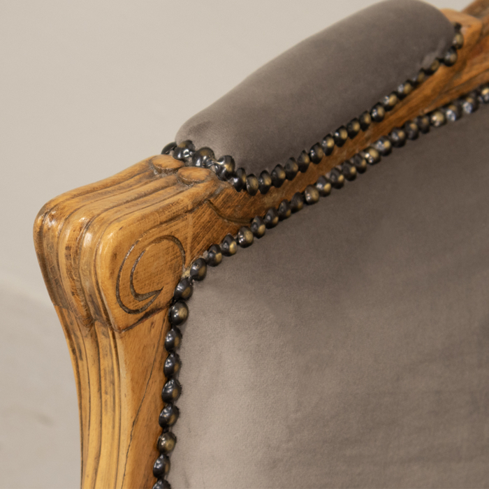 Victorian Sofa - Image 8