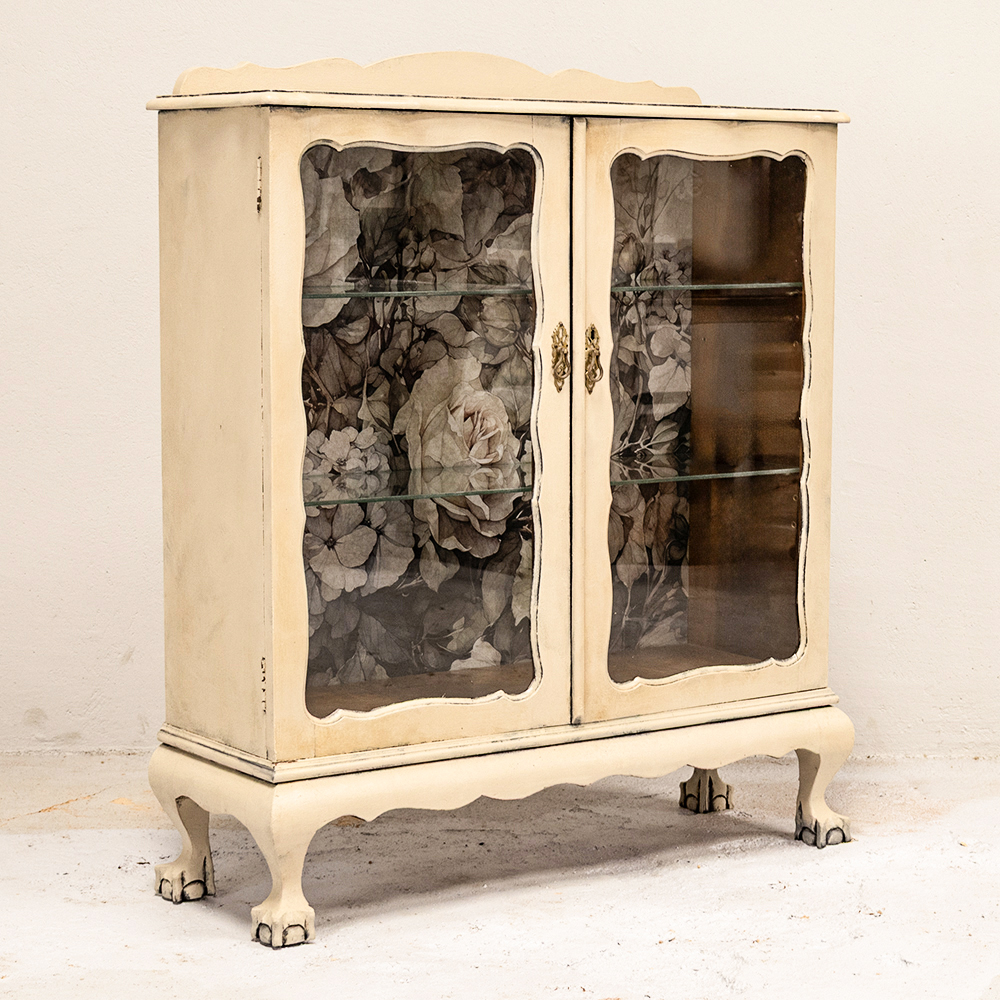 Cream Floral Display Cabinet - Image 2