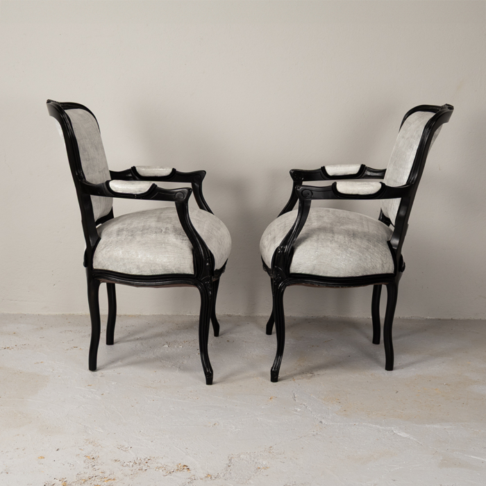 French Style Glammer Armchairs - Image 4