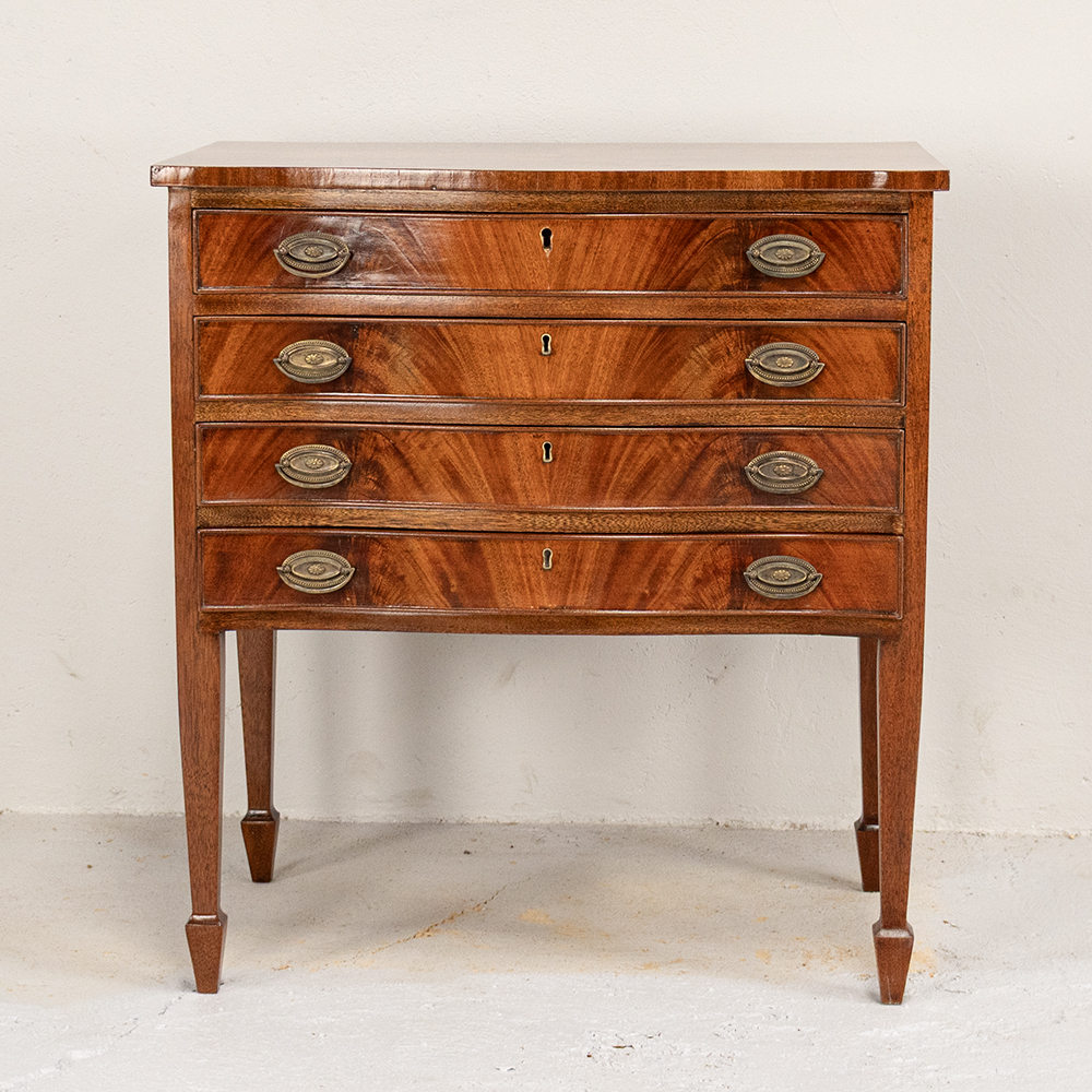 Mahogany Serpentine Chest of Drawers
