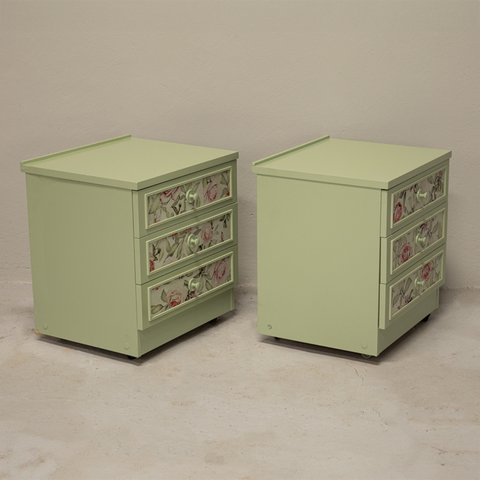 Pedestals on Wheels - Image 2