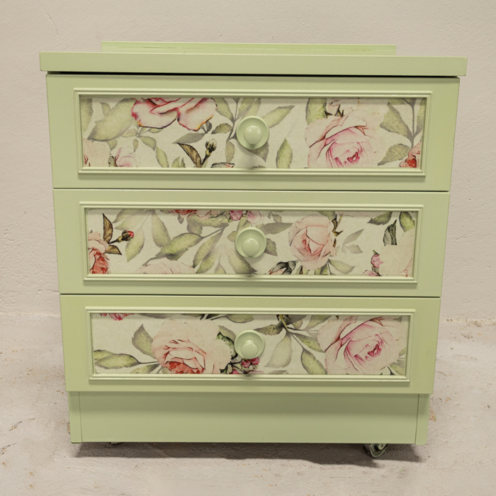 Pedestals on Wheels - Image 4