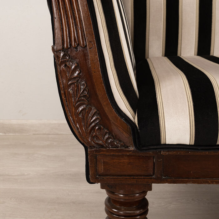 Regency Carved Sofa - Image 7