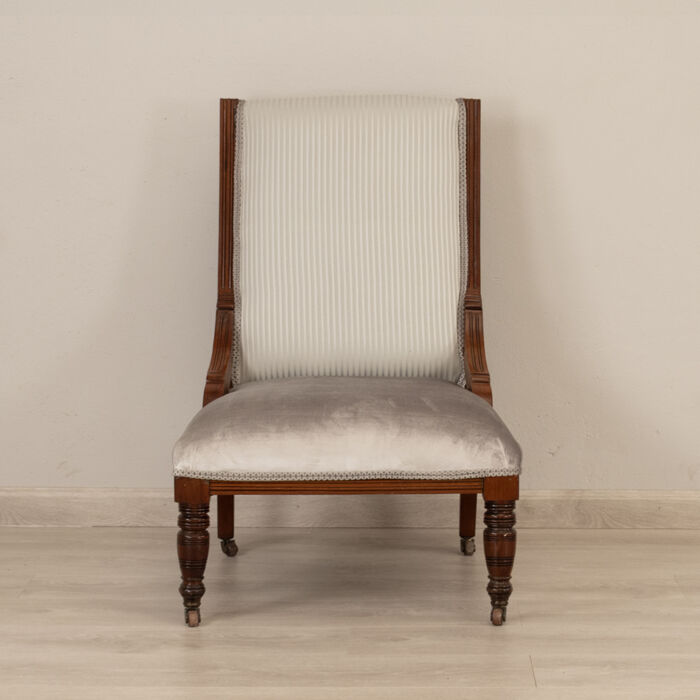 Victorian Low Hall Chair - Image 2