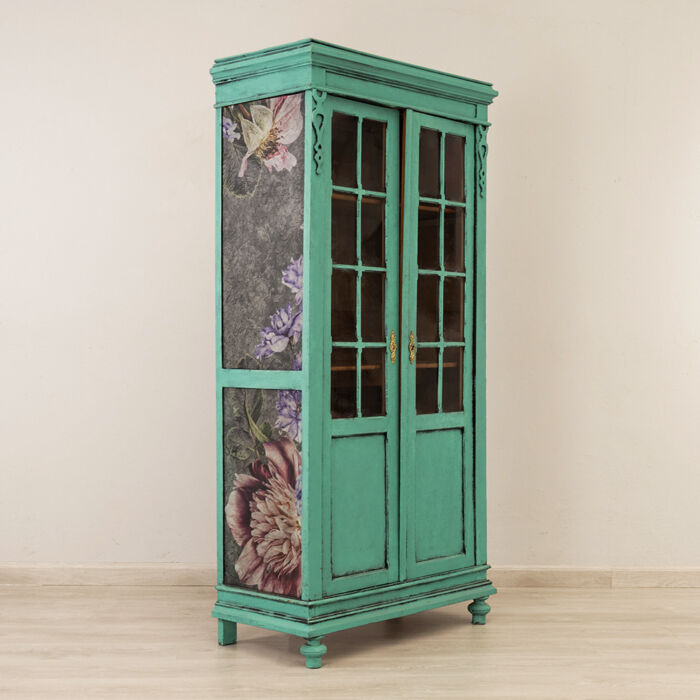 Vintage Painted Bookcase