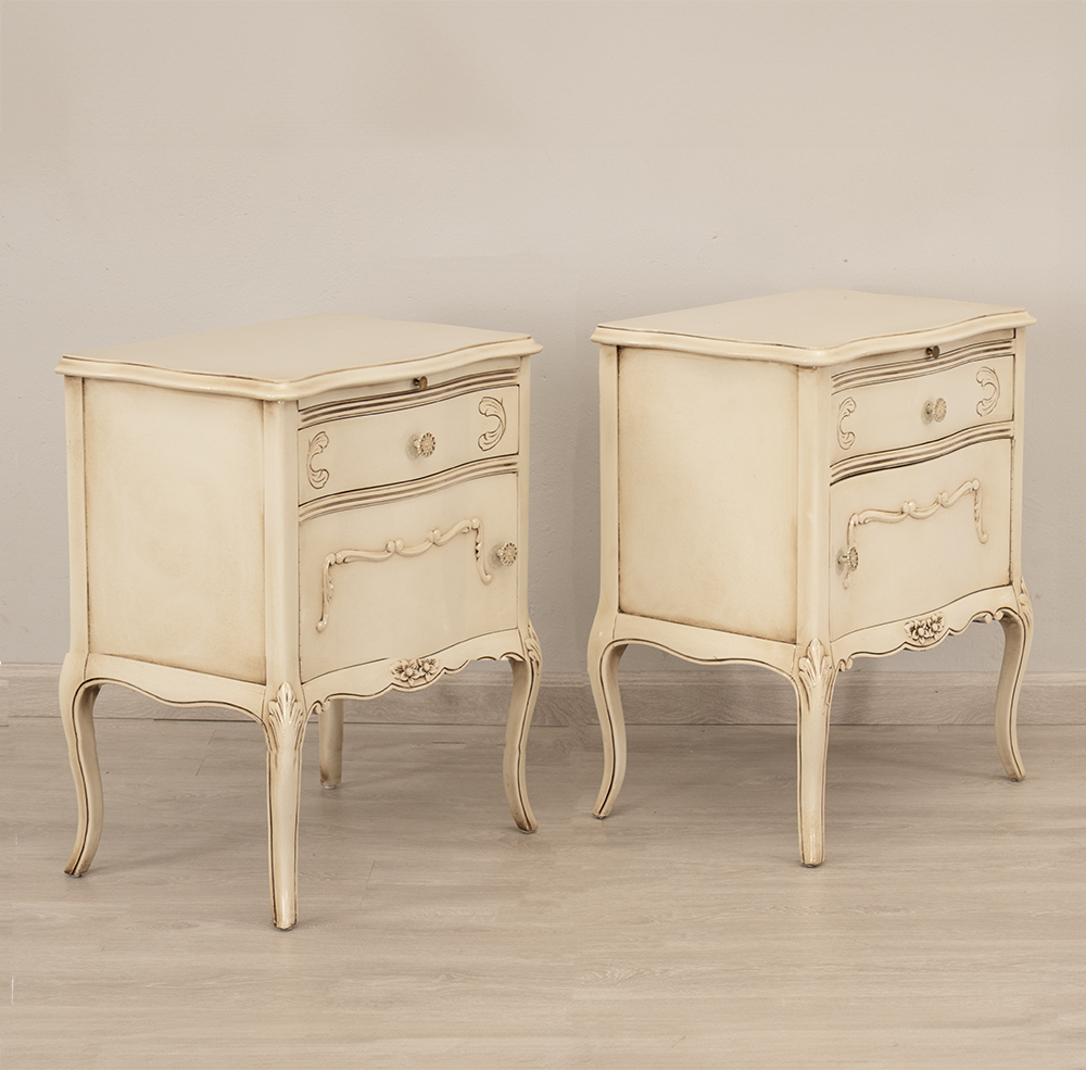 French Style Headboard and Pedestals - Image 6