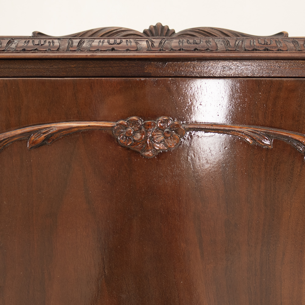 French High Leg Sideboard - Image 4