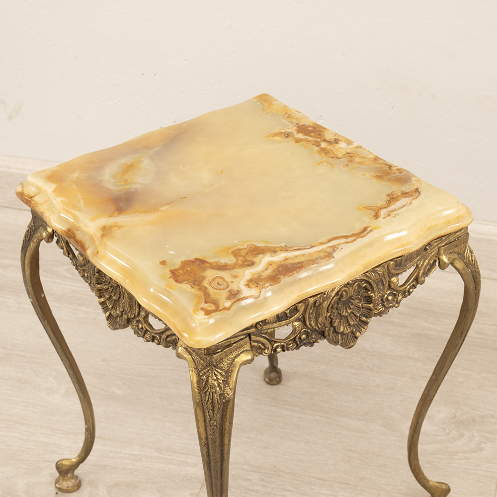 Pair of Onyx Side Tables - Image 3