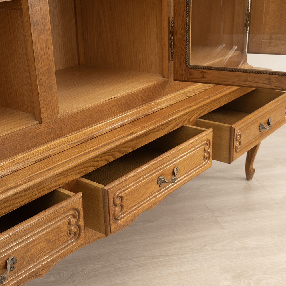 Belgian Oak Display Cabinet - Image 7
