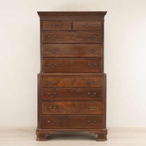 Regency Mahogany chest on chest
