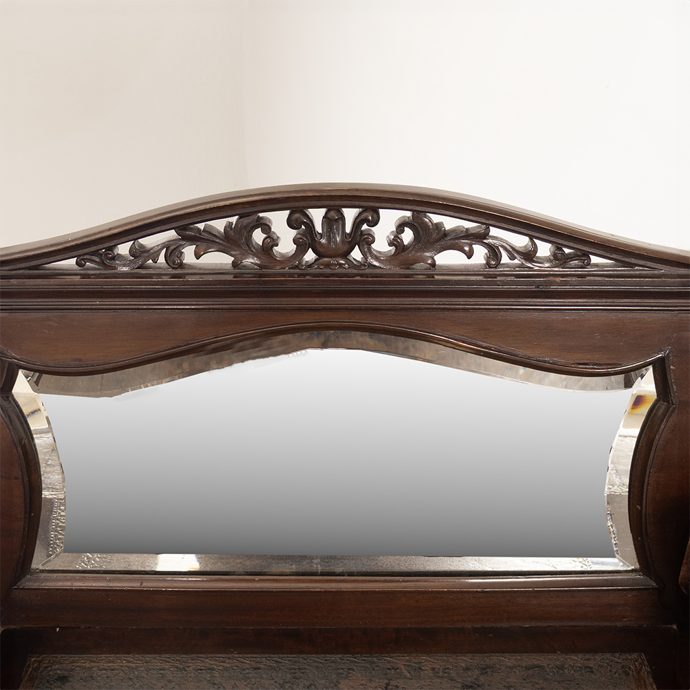 Bonheur Du Jour Ladies Desk - Image 3
