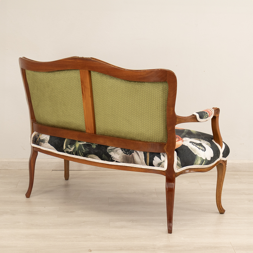 French Floral Settee - Image 7