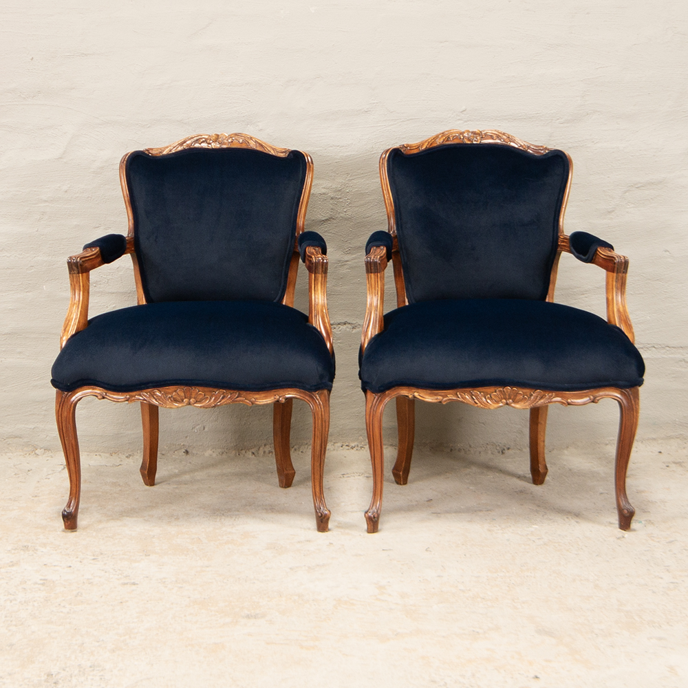French Armchairs Blue Velvet - Image 2