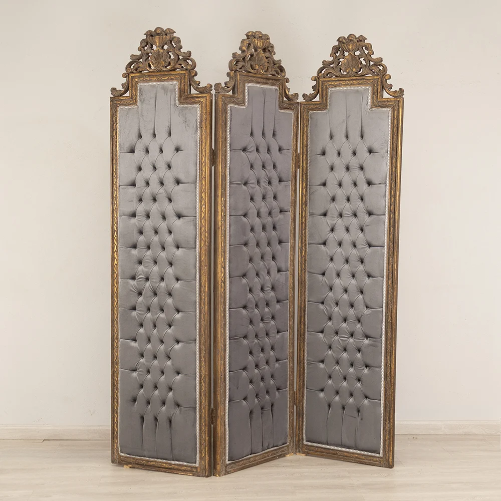 Button Tufted Panel Screen