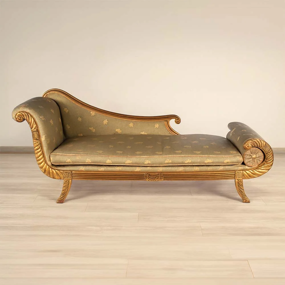 Giltwood Chaise Longue